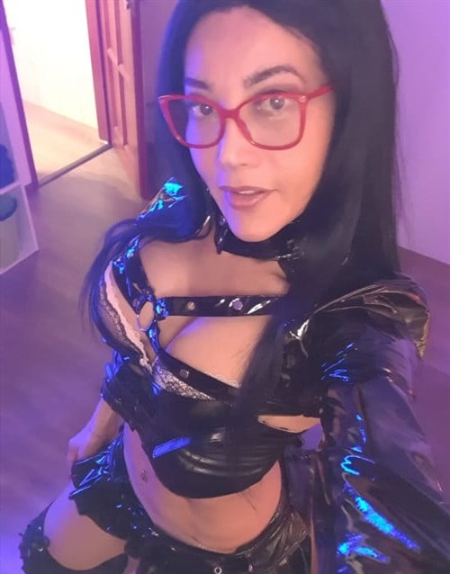 Escort Skrin,Toulouse sex toys