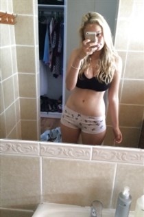 Curvy anal milf escort Channell Vejle