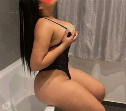 In Bok, 19, PIACENZA - Italy, Vip escort