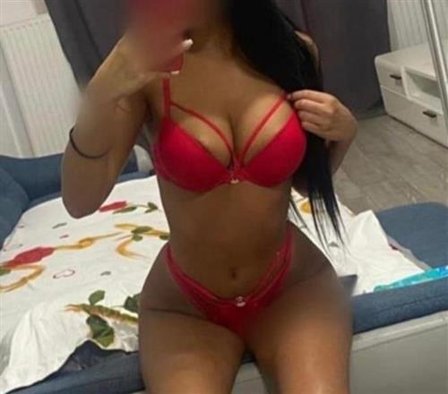 Sharlynne, 27, Bahamas - Caribbean, Full oil massage